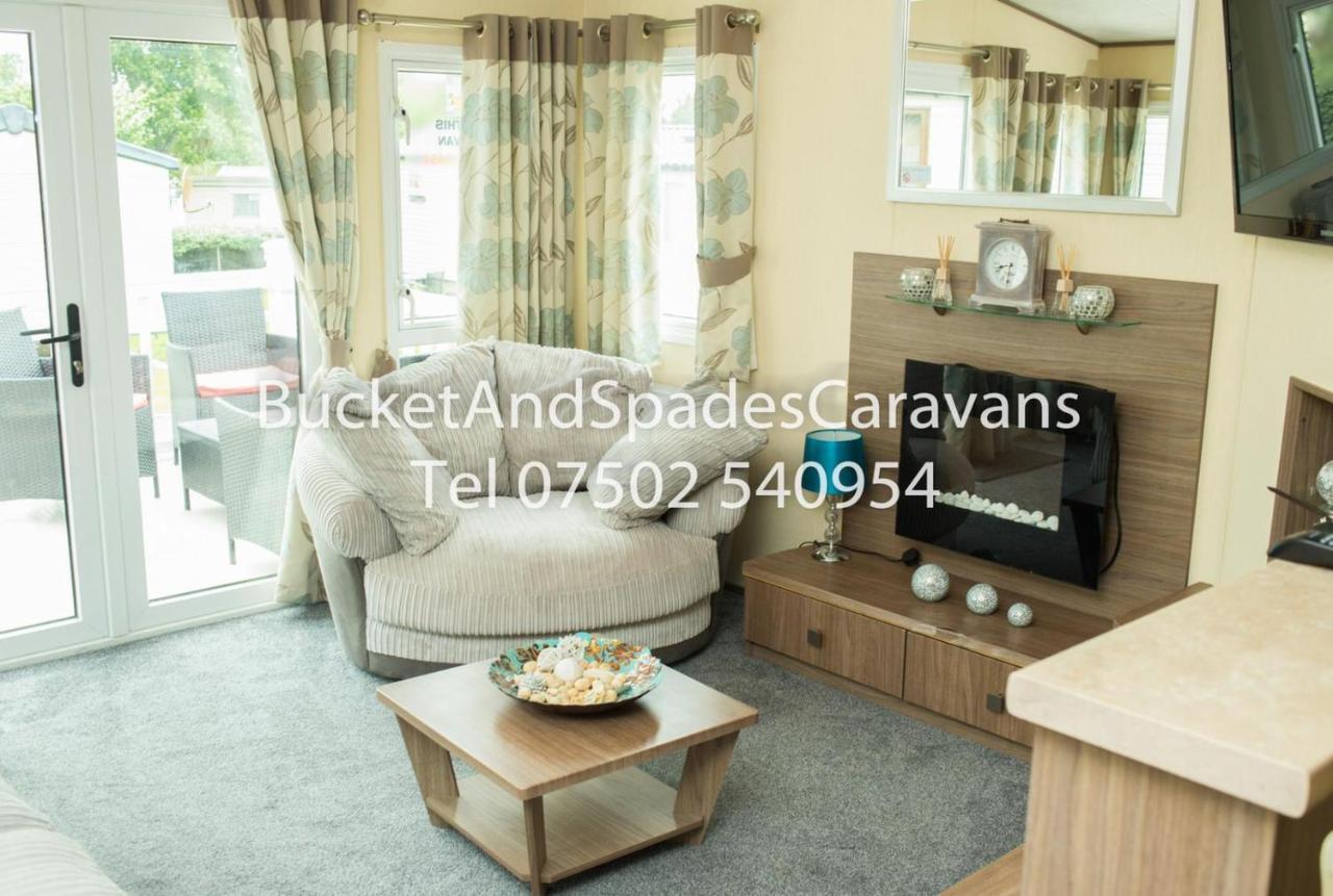 Blackpool Caravans Marton Mere Exterior photo